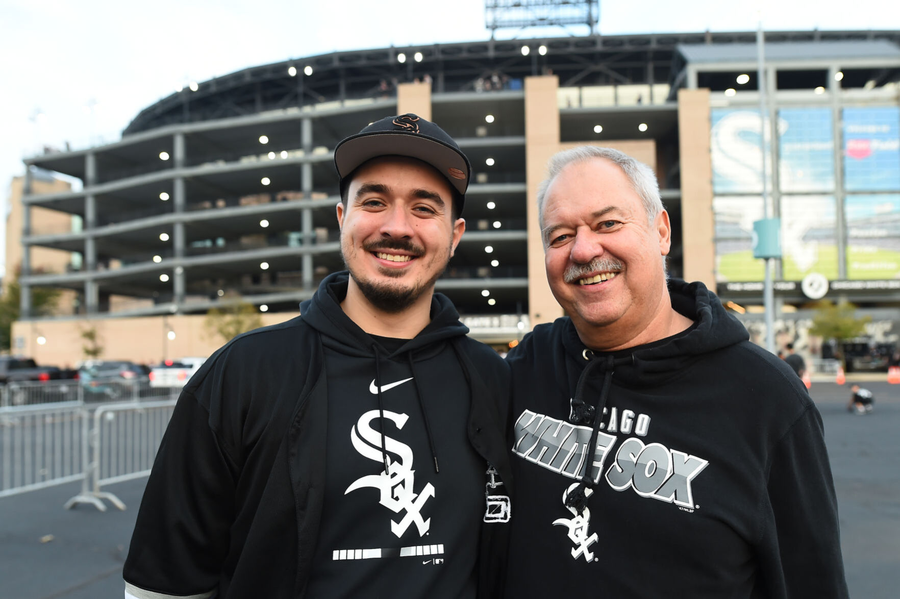 101221-spt-soxfans_3